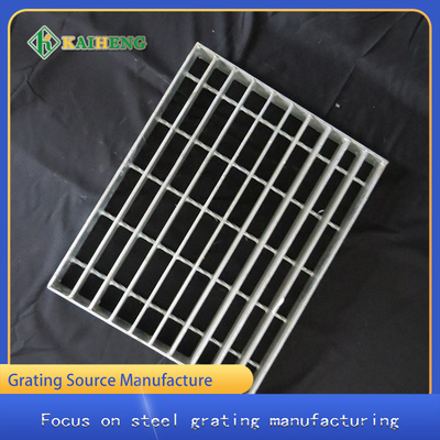 Hot Dip Galvanized Steel Grating Q235 Grid Plate For Steel Structure Platform Of Chemical Plant