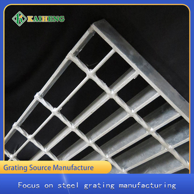 Hot Dip Galvanized Steel Grating Q235 Grid Plate For Steel Structure Platform Of Chemical Plant