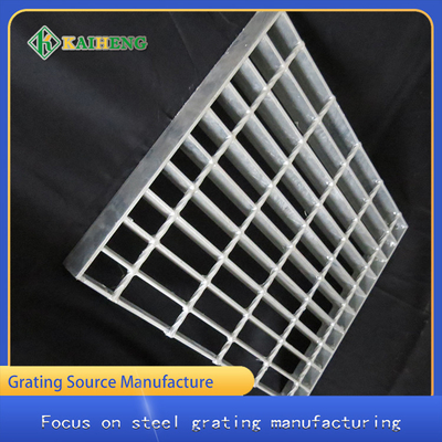 Hot Dip Galvanized Steel Grating Q235 Grid Plate For Steel Structure Platform Of Chemical Plant