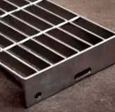 Q235 T4 Steel Grate Stair Treads Hot Dip Galvanizing