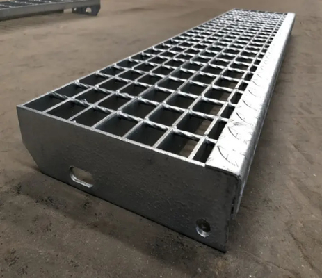 Q235 T4 Steel Grate Stair Treads Hot Dip Galvanizing