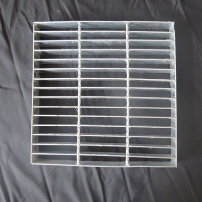 High Bearing Capacity Galvanized Steel Grating Silver Pressure Welded