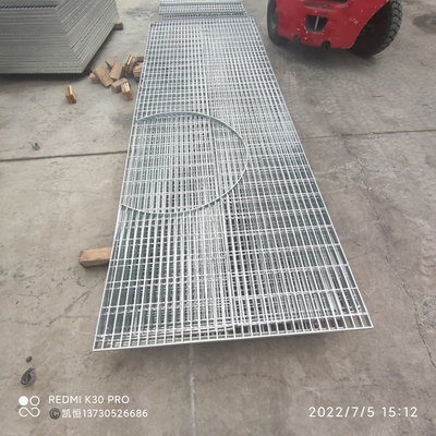 Customized Hot Dip Galvanized Steel Grating For Walkway 12 &quot;X 24&quot; X 1.5&quot;