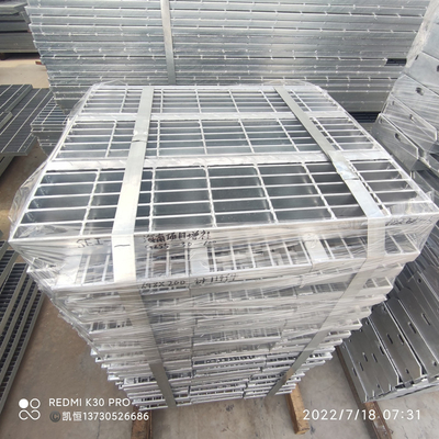 Hot Galvanized Steel Grating Plate , Customized Trench Cover Plate Grating