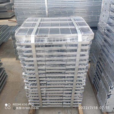 Hot Galvanized Steel Grating Plate , Customized Trench Cover Plate Grating