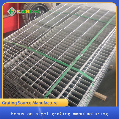 Safety Welded Mesh Fencing Roof Fall Protection Railing For Balcony Step Stair