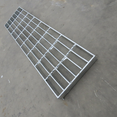 Corrosion Resistant HDP Steel Grate Stair Treads Bar Grating Treads