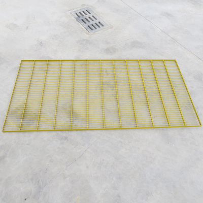 Alkali Resistant Plastic Steel Grating Panels For Fencing Or Cage Floor yellow or green