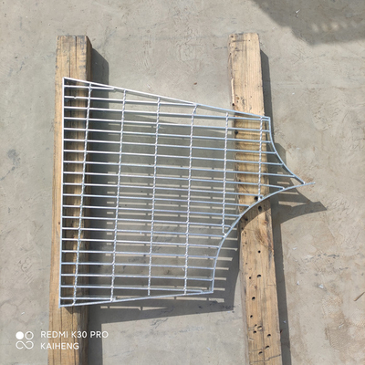 OEM Round Galvanised White Metal Grid Steel Grating