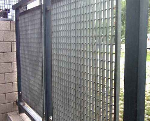Galvanized Steel Grating 1.5 Inch Wire Mesh Steel Netting For Farm Villa