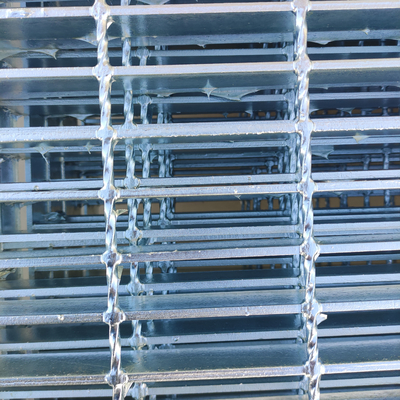 OEM Hot Dip Galvanized Steel Metal Grating For Stage Walkway