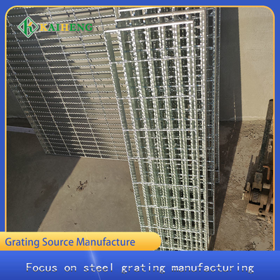 Corrosion Resistant HDP Steel Grate Stair Treads Bar Grating Treads