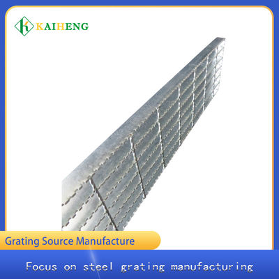 Silver White Antiskid Serrated Grating Ladder Metal Walkway Mesh