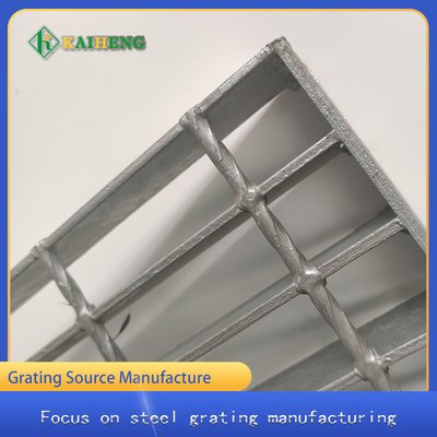 Antiskid Silver White Galvanised Metal Grid bar grating For Refinery