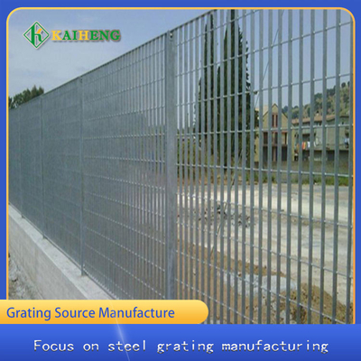 Road Railway Outdoor 1 Inch Wire Mesh Metal Grate Fencing With Plastic Spraying