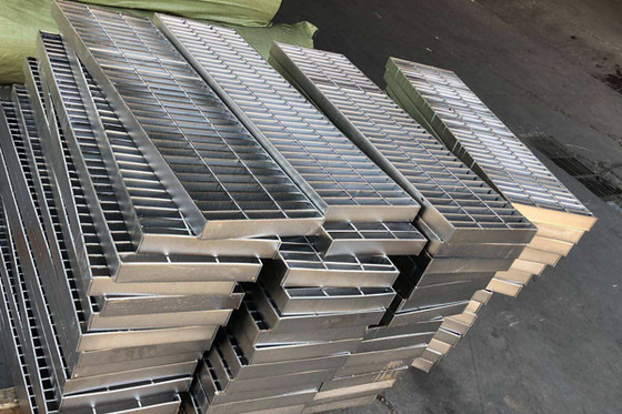 Hot Dip Galvanized Ditch Steel Grating Cover Plate Metal Drain Grates