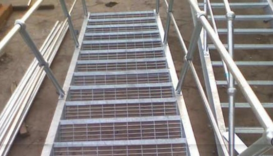 ODM Bolted Residential Metal Galvanized Stair Treads