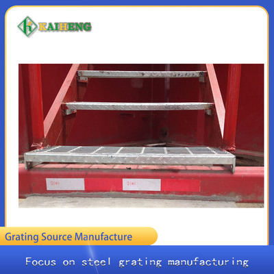 T4 Checkered Platenosing Steel Grate Stair Treads Bearing Bars At 40mm Pitch