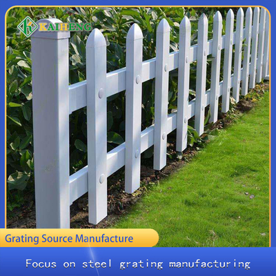 Small PVC Lawn Welded Mesh Fencing Lawn Border Fence Guardrail