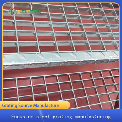 T3 Stainless Steel Ladder Step Plate For Indoor Use In Chemical Plant Workshop